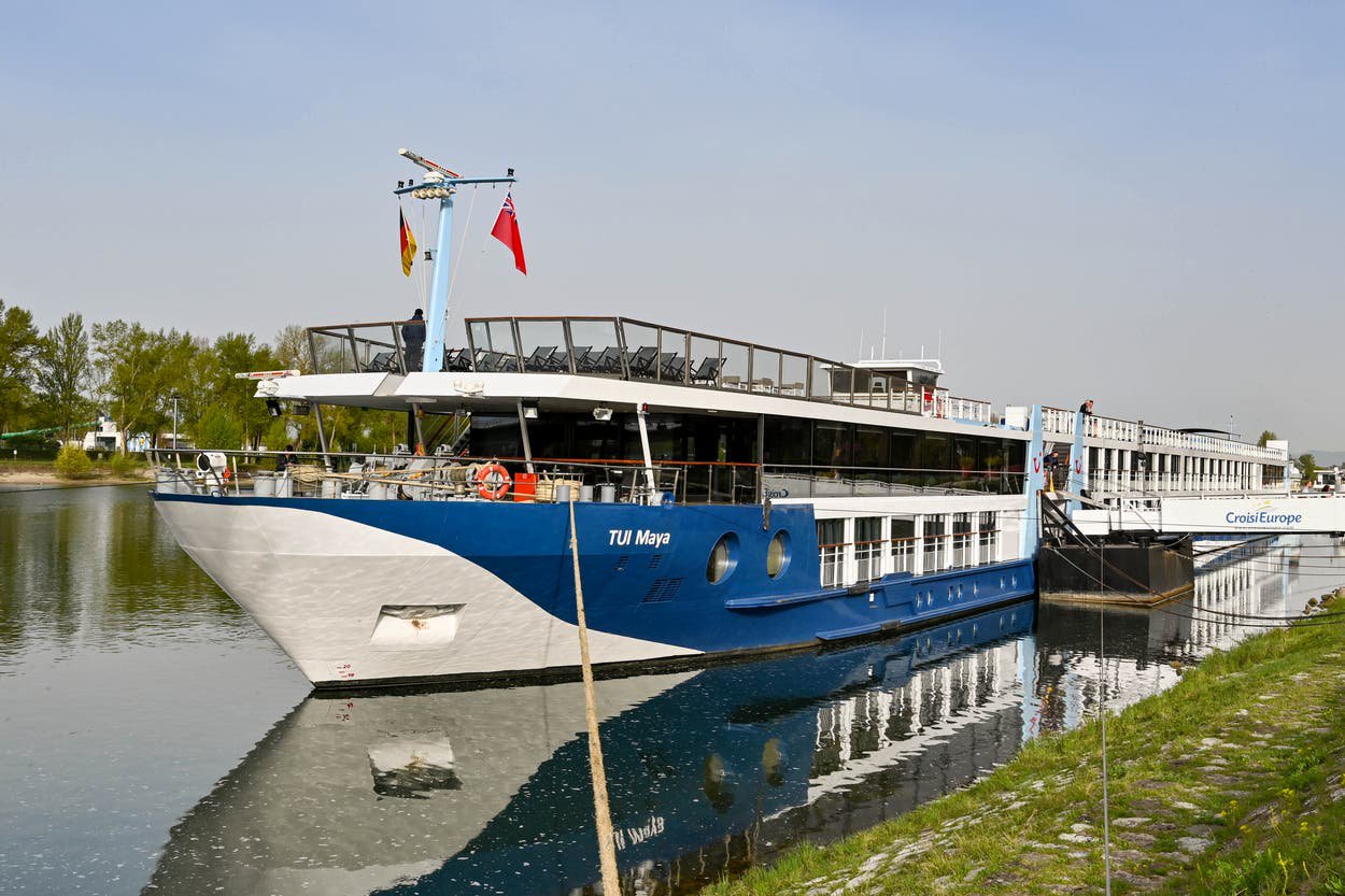 Tui Maya will host the cruise line's first F1 sailing