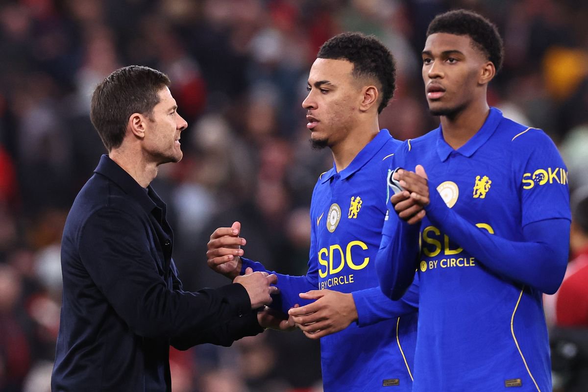 Xabi Alsonso speaks with Morgan Rogers