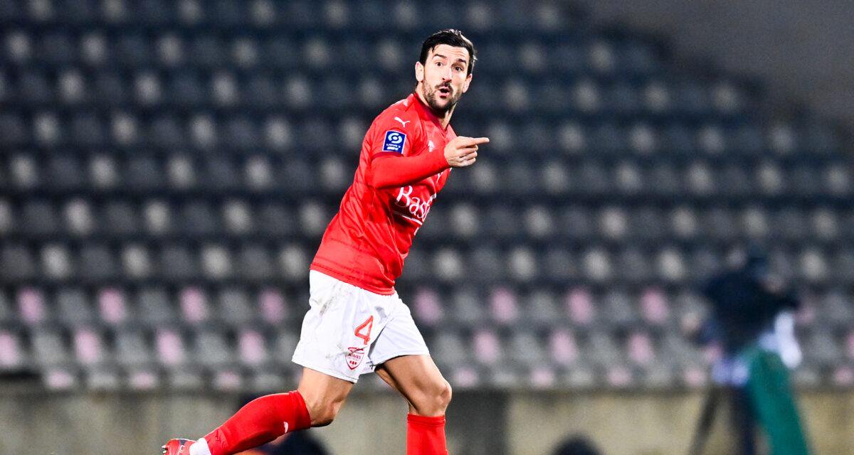 Pablo Martinez, capitaine de Nîmes