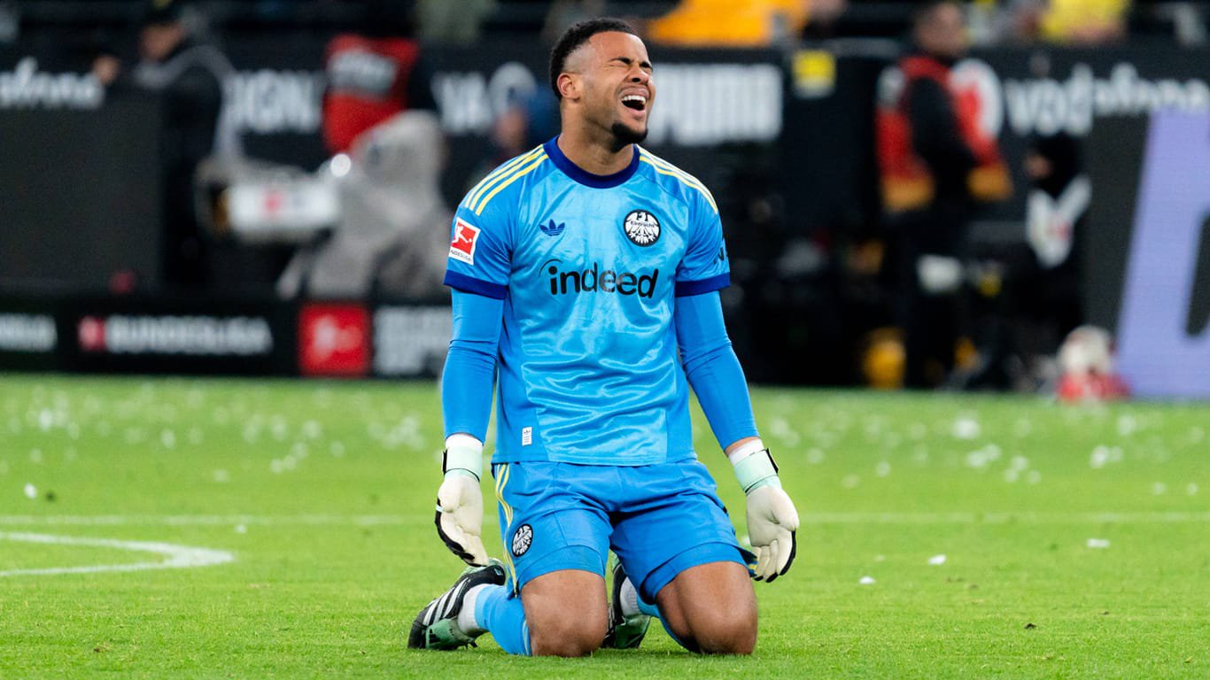 Noah Atubolu von Eintracht Frankfurt: Den Ärger über die Niederlage sieht man ihm an.