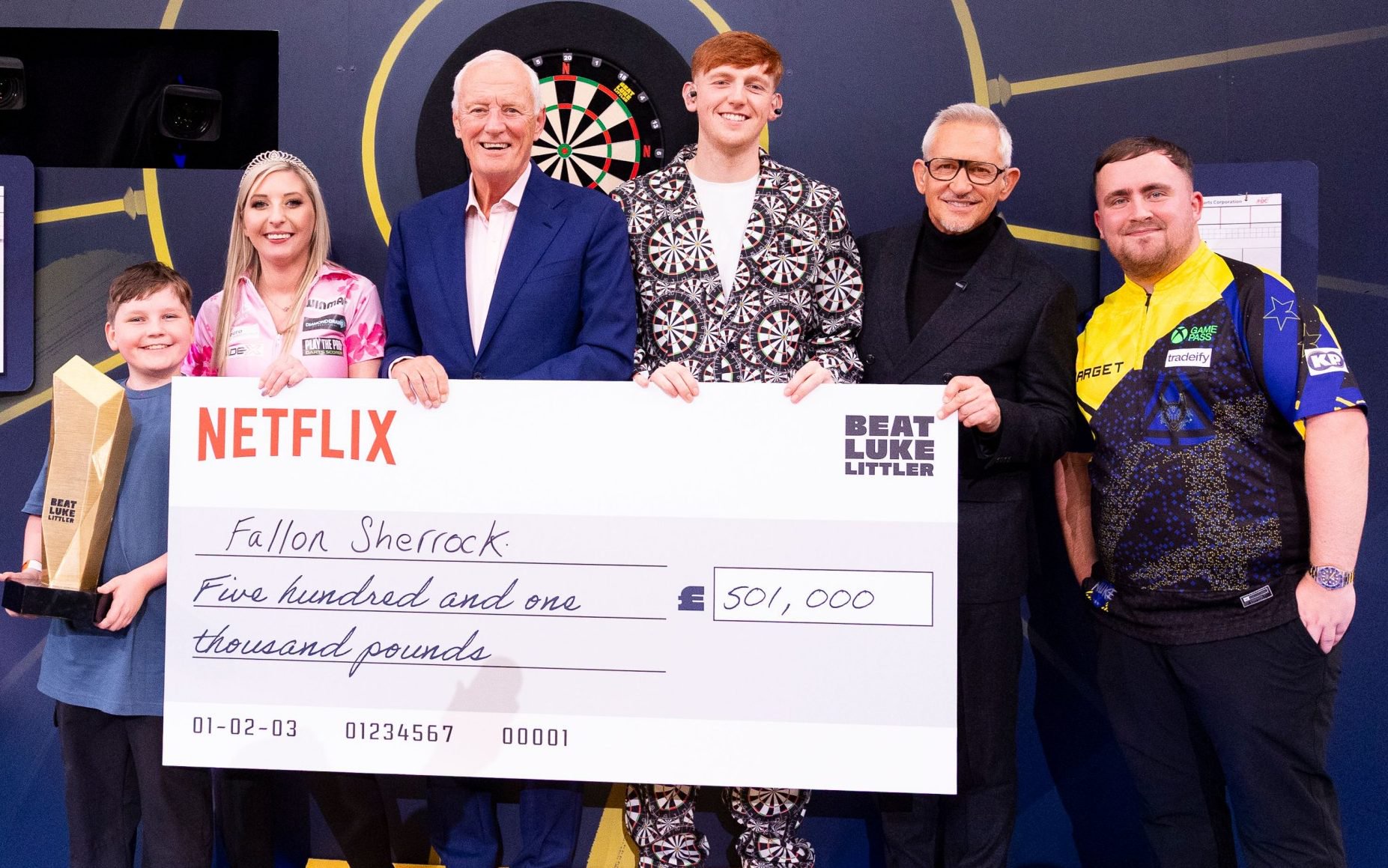 Fallon Sherrock, Barry Hearn, Morgan Burtwistle, Gary Lineker and Luke Littler