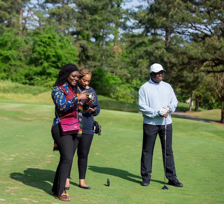Pictures of Otumfuo Osei Tutu playing golf in America goes viral ...