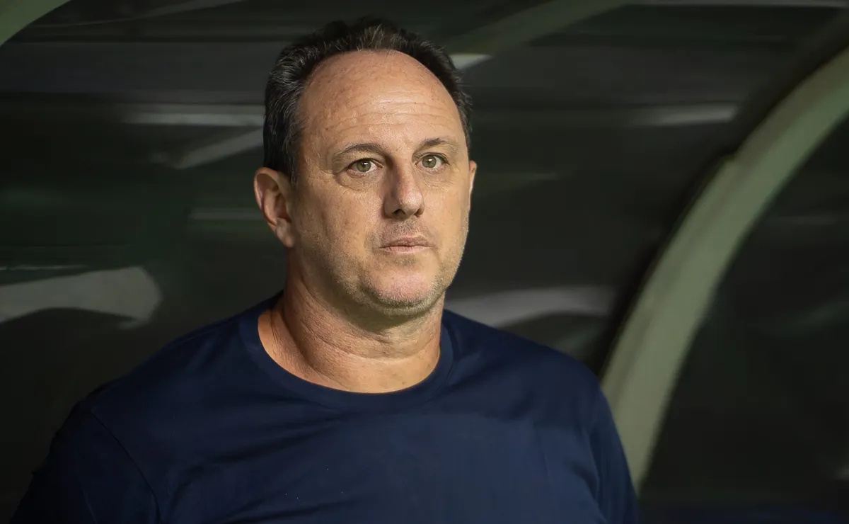 Rogerio Ceni tecnico do Bahia durante partida contra o Palmeiras no estadio Nubank Arena pelo campeonato Brasileiro A 2026.