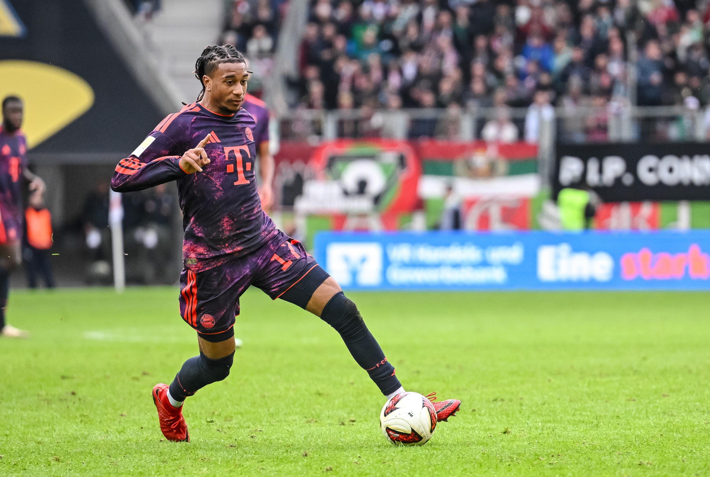 FC Augsburg v FC Bayern München - Bundesliga 2026/27