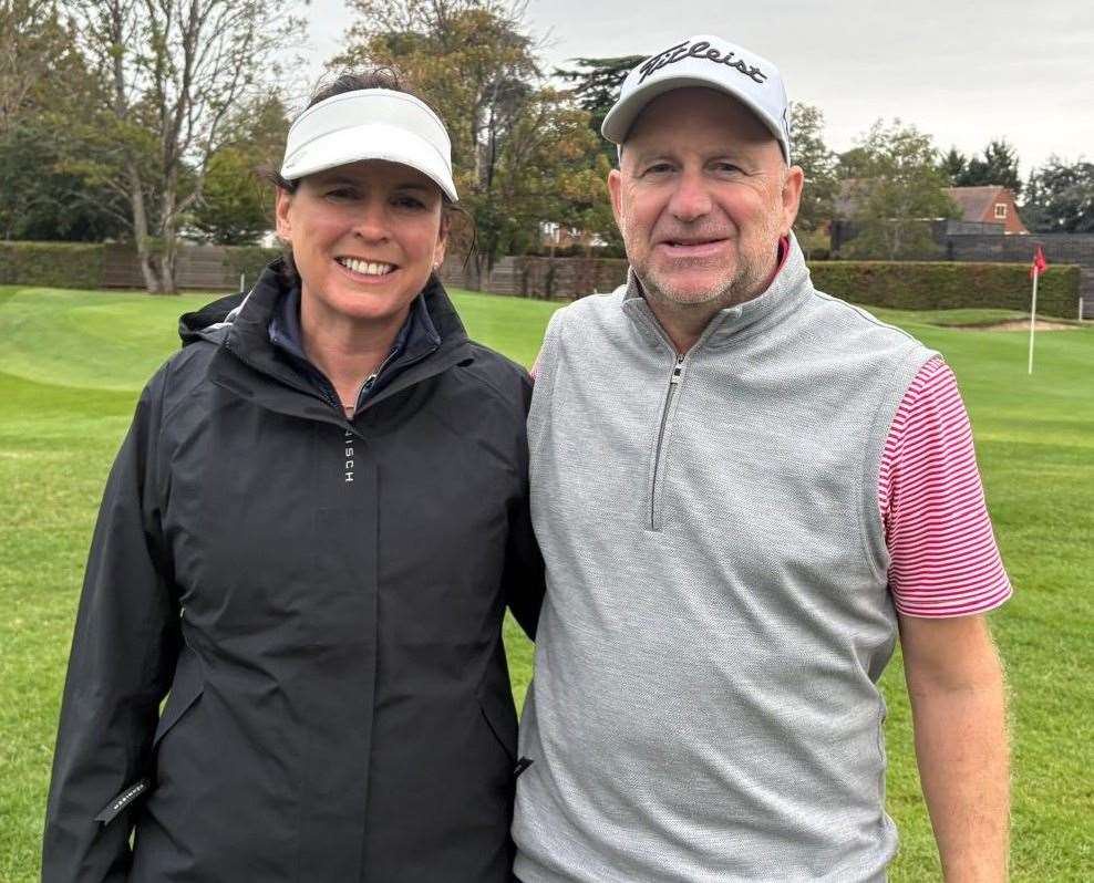 Sarah and Tim Lee on won this year’s Mixed Foursomes Knockout.