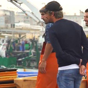 Fábio Coentrão (armador e pescador): bicampeão europeu pelo Real Madrid, Coentrão regressou às raízes de Caxinas, investiu numa frota de traineiras e dedica-se à faina no mar