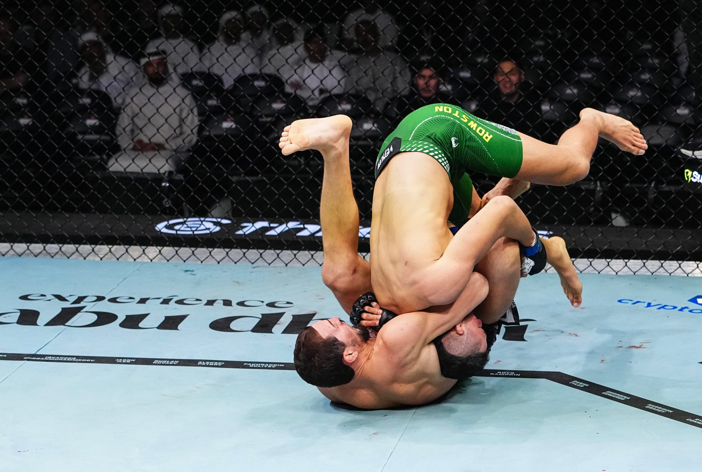 Highlights! Abus Sleeps Rowston With Early Guillotine