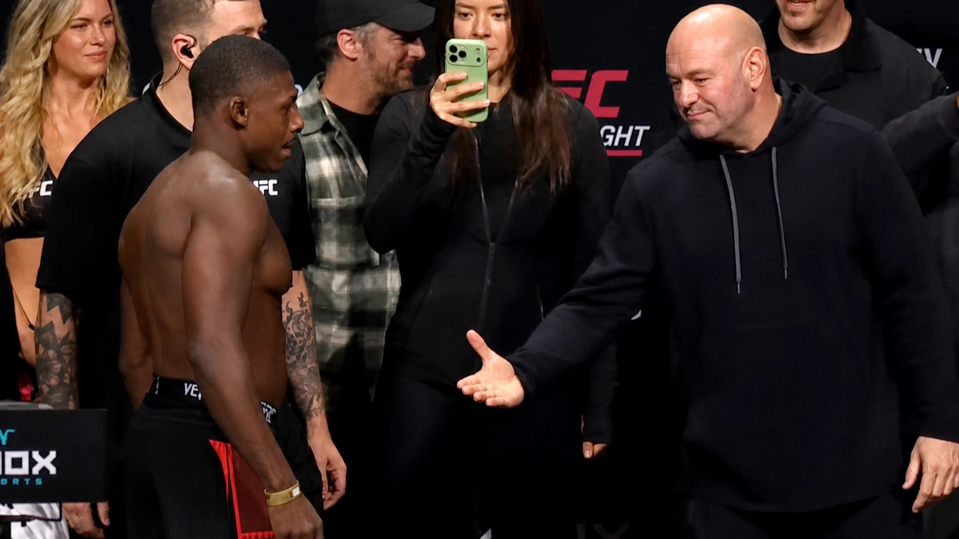 Dana White brutally ignored as UFC fighter snubs handshake in awkward weigh-in moment