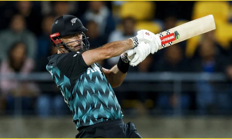NZ vs IND 3rd T20: वेलिंगटन में Daryl Mitchell ने किया धमाका, न्यूजीलैंड ने भारत को दिया 199 रनों का लक्ष्य