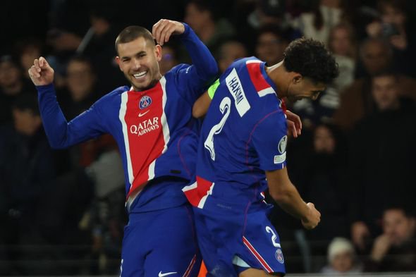 Y'a de la joie chez les Parisiens. 