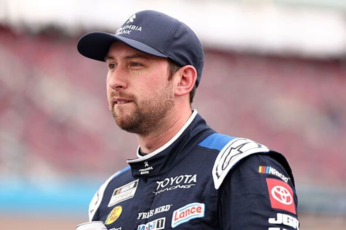 NASCAR Cup Series Freeway Insurance 500