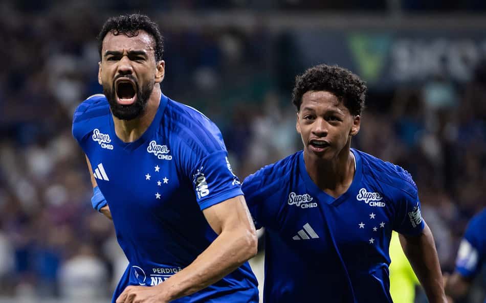 Fabrício Bruno comemora gol (Foto: Gustavo Aleixo/Cruzeiro)