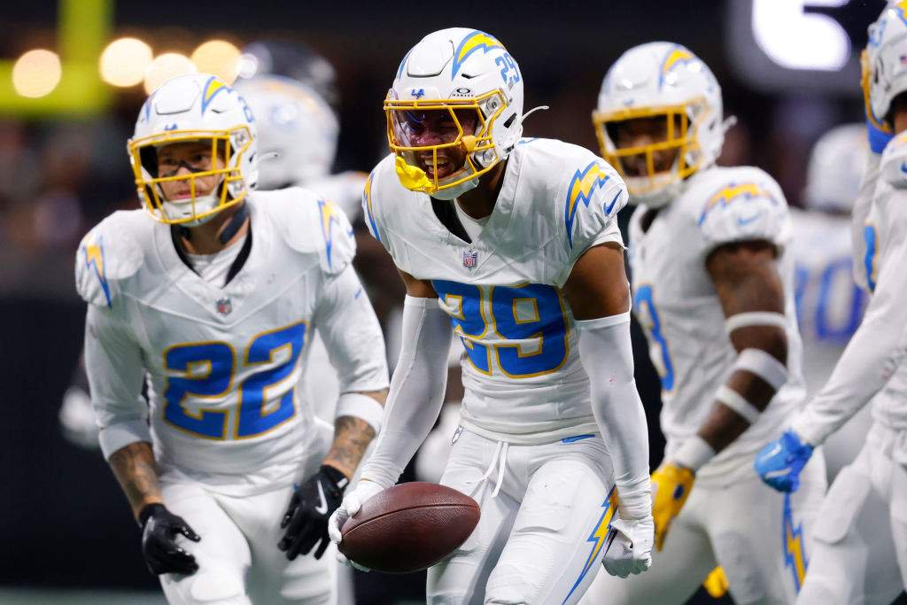 Chargers 2nd-year CB Tarheeb Still "seems primed for another strong defensive campaign," according to Chargers Editorial Director Eric Smith.