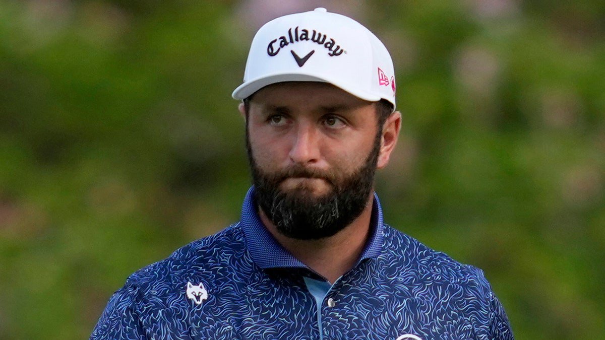 Jon Rahm grimaces