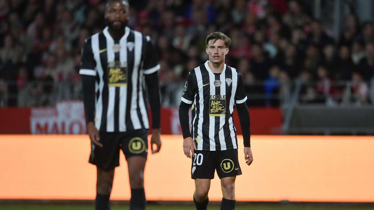 Suivez le match entre Angers Sco et l'Olympique de Marseille en direct.
