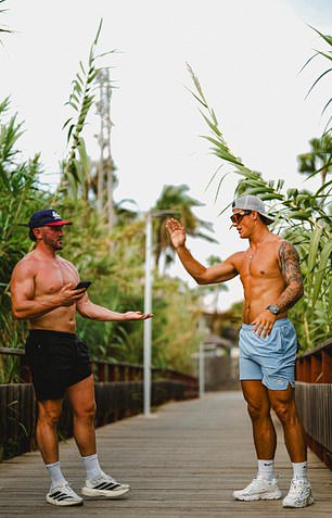 He trained with his former Bristol team-mate Rich Lane (left)