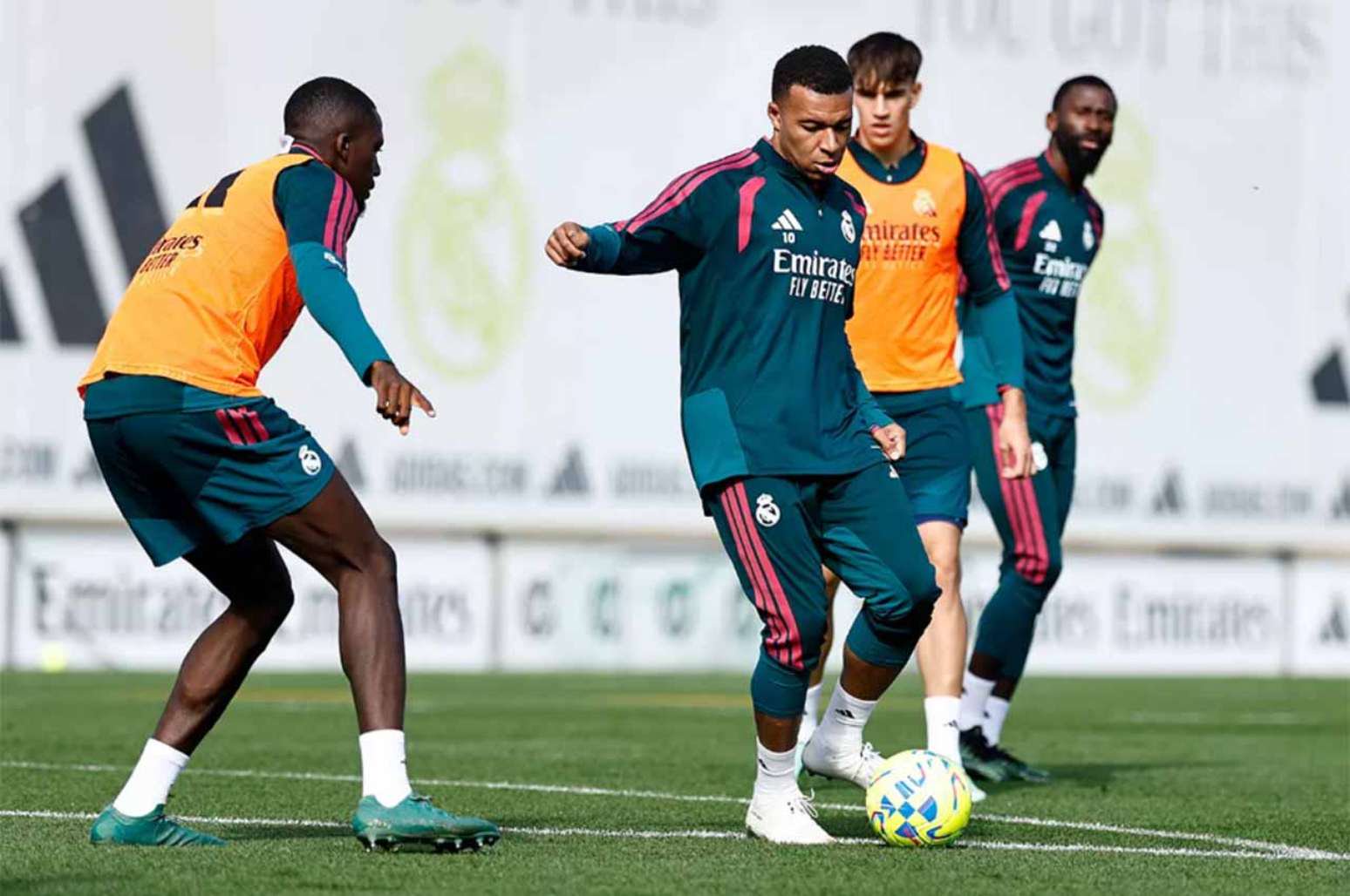 Treino do Real Madrid para enfrentar o Racing Santander por La Liga  -Divulgação/Real Madrid