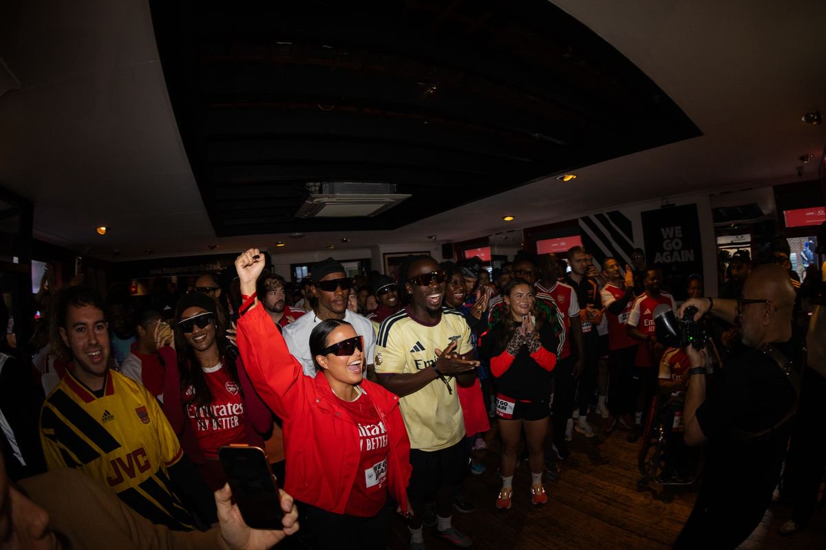 Fans in Gunners Pub