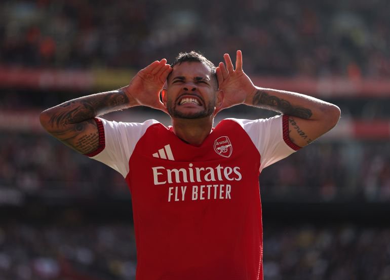 LONDON, ENGLAND - OCTOBER 10: Bruno Guimaraes of Arsenal celebrates scoring his team’s second goal during the Premier League 2026/27 match between Arsenal FC and Leeds United at Emirates Stadium on October 10, 2026 in London, England. (Photo by Julian Finney/Getty Images)
