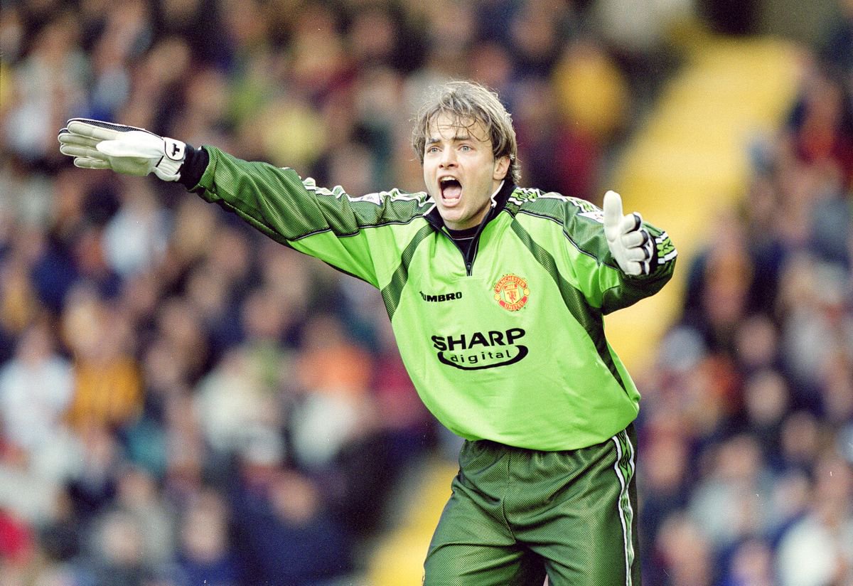 Mark Bosnich at Man Utd in 2000