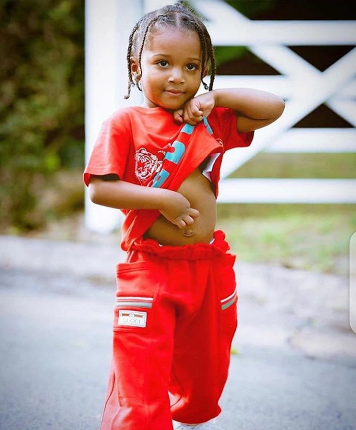 b2746b38082a1b1362844a8feadd338c?quality=uhq&format=webp&resize=720