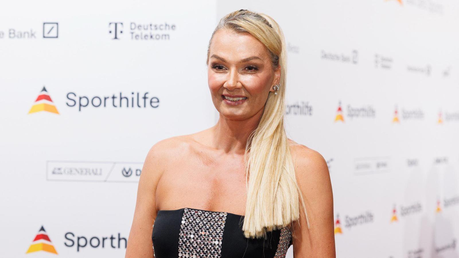 Franzi van Almsick beim Ball des Sports