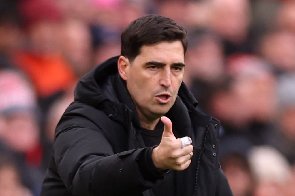 Liverpool head coach Andoni Iraola.
