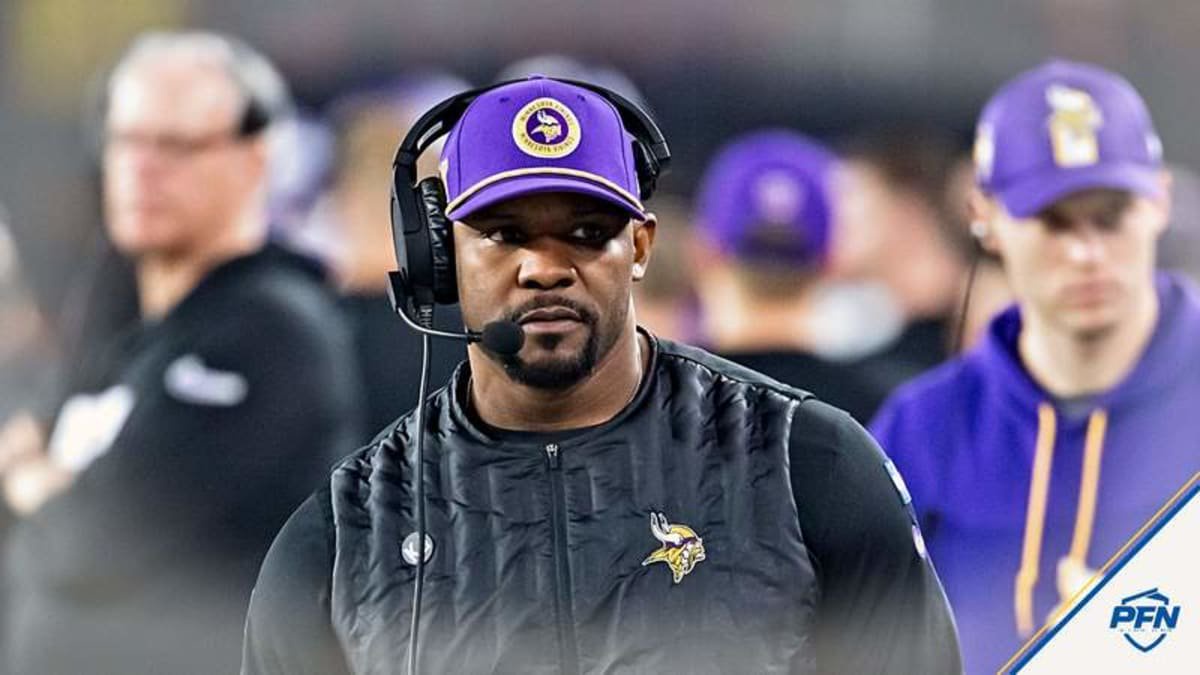 ‘The Lions Will Expose the Vikings’ — Ex-NFL LB Makes Concerning Prediction for Minnesota’s ‘Big, Bad Wolf’ Defense