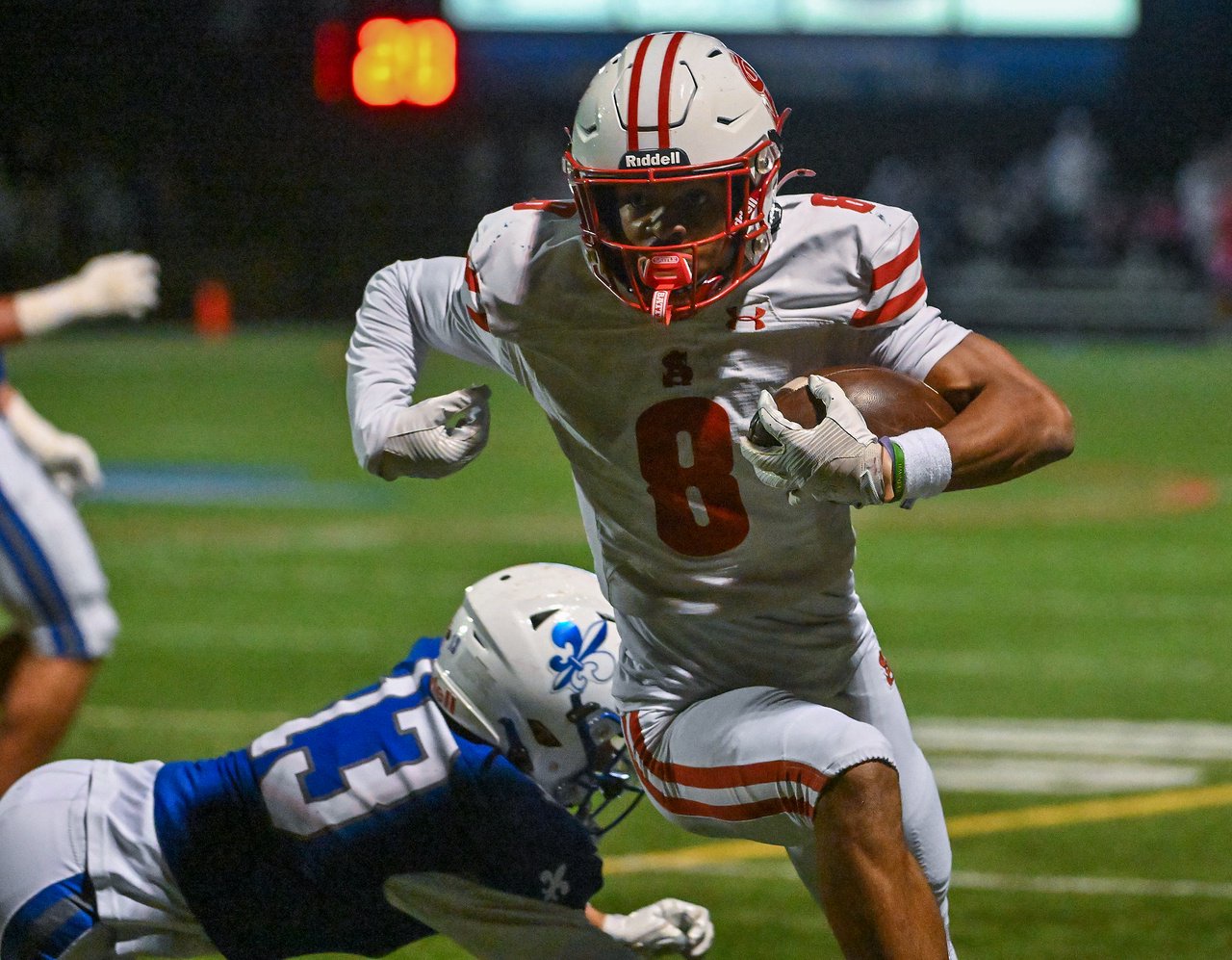 Archbishop Spalding Cavaliers Myles McAfee #8 makes a big catch and run for a touchdown during the second quarter. The Archbishop Spalding Cavaliers visit the St. Mary\xe2\x80\x99s Saints in a high school football matchup Friday evening. (Paul W. Gillespie/Staff)