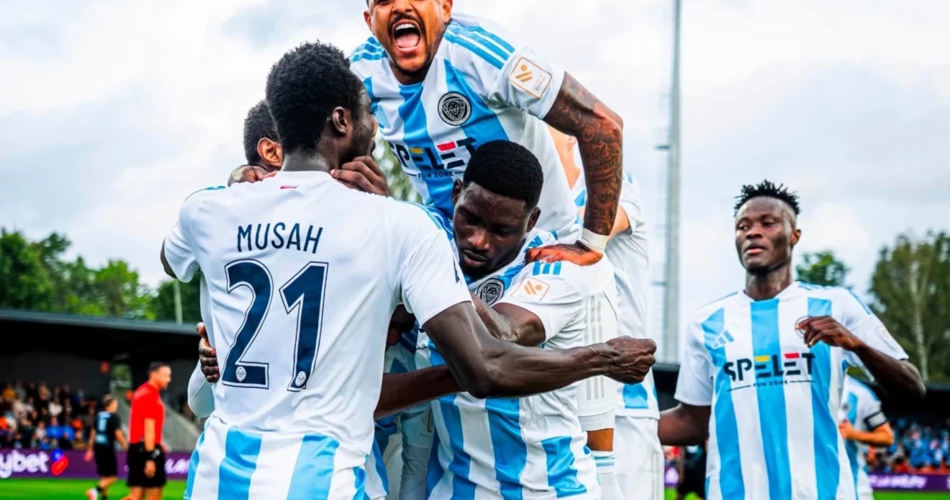 Riga FC Keeps Title Hopes Alive with Win Over Grobiņa as RFS Waits to Crown