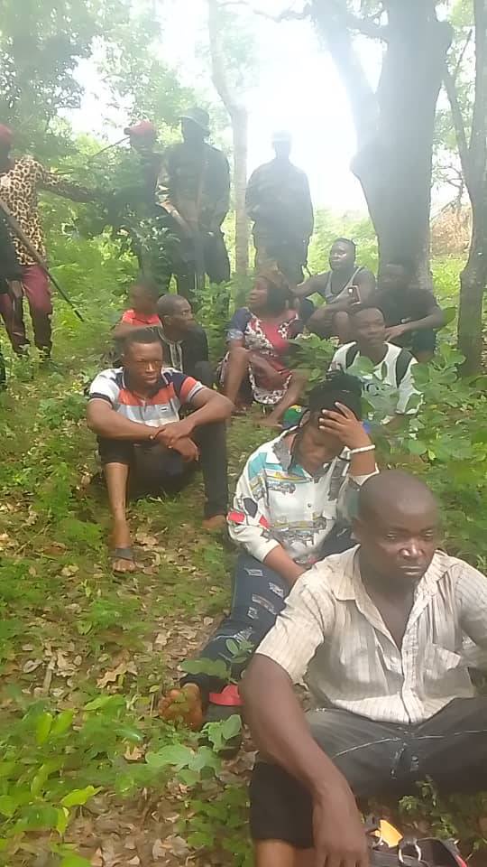 Suspected kidnapper shot dead as security operatives rescue 13 abducted passengers in Ondo