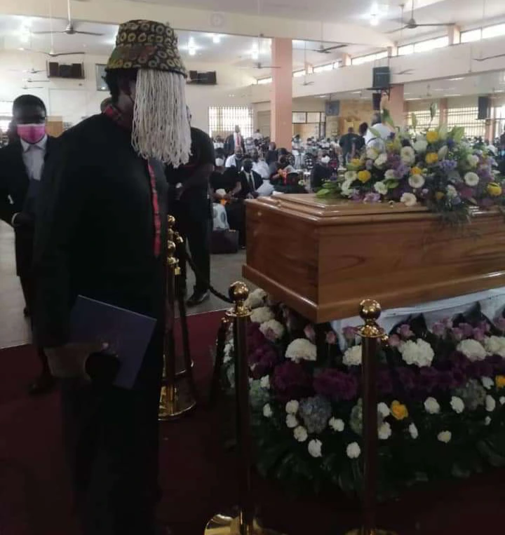 Check out the moment Anass Aremeyaw Anass Arrived at the funeral of Kweku Baako's Mother 1