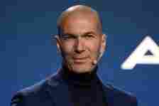 Zinedine Zidane is reportedly in favour of a move to Manchester United