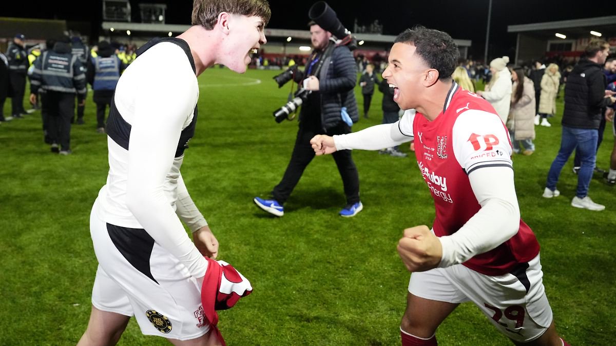 Fleetwood Town beat Arsenal on penalties, T-Online reports