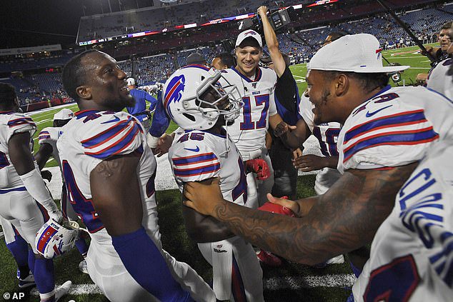 Wade spent four years of his prime on the practice squads of the Buffalo Bills, but never made it into an NFL match