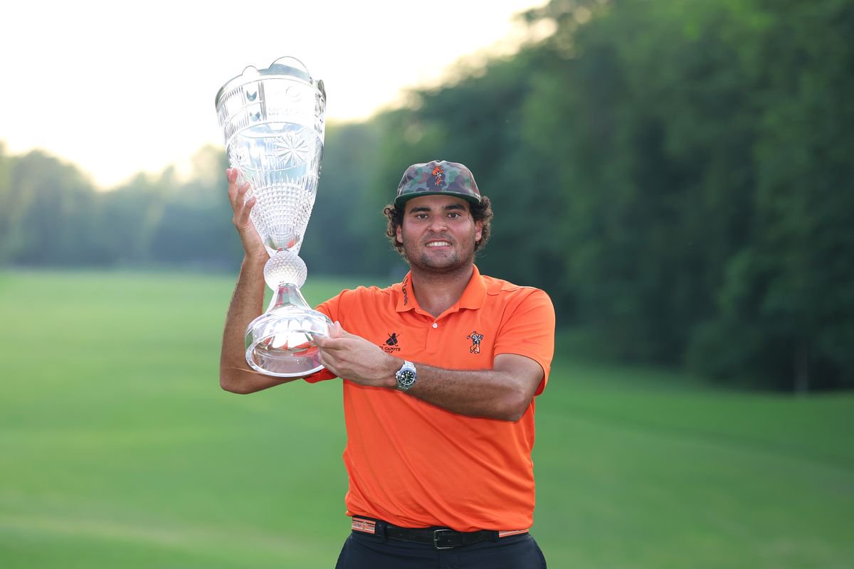 Eugenio Chacarra claimed the title at the DP World Tour India Championship