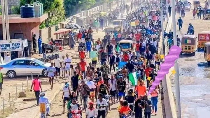 #EndSARS: Hoodlums take over Ilesha-Ife-Ibadan expressway, extort motorists. [premiumtimesng]