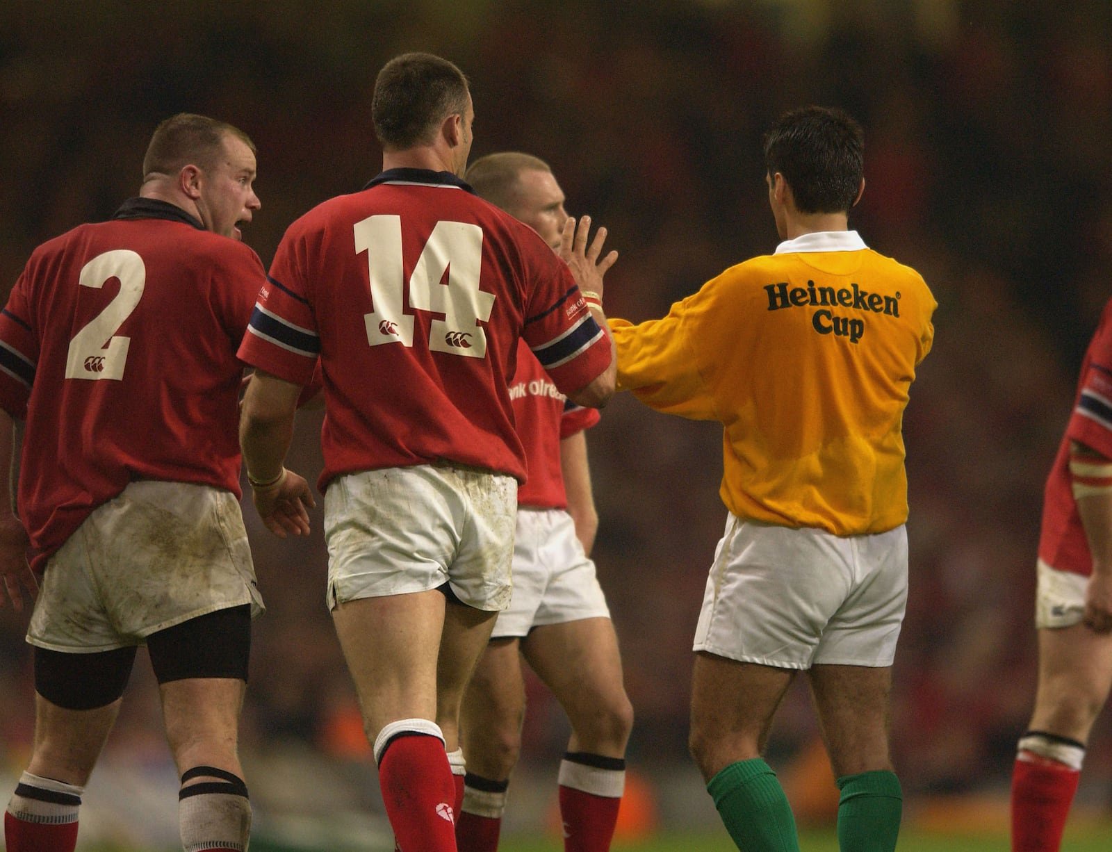 Munster's Frankie Sheahan and Peter Stringer argue with the referee about Leicester's Neil Back putting his hand into the scrum during the Heineken Cup Final between Leicester Tigers and Munster at the Millennium Stadium, Cardiff, Wales, on May 25th, 2002. Photograph: Tom Shaw/Getty