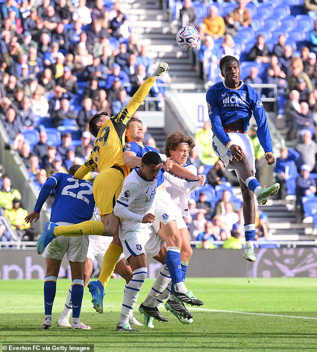 Penders rose to the challenge and helped to keep Chelsea's first Premier League clean sheet for nine months