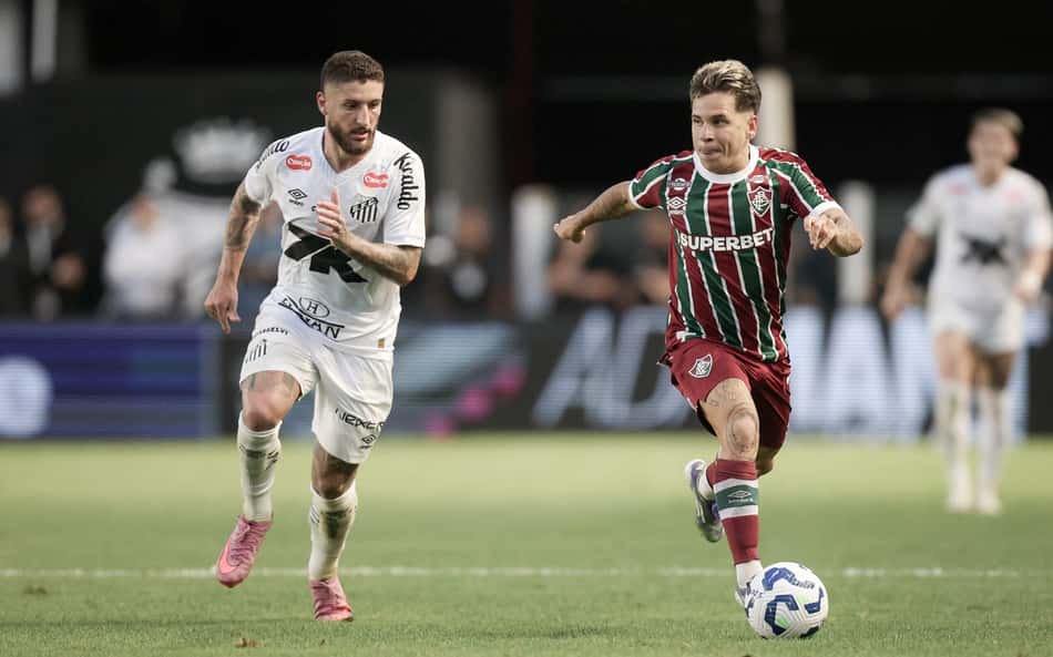 Primeiro jogo do Soteldo contra o Santos. Partida aconteceu em agosto, no Brasileirão de 2025.