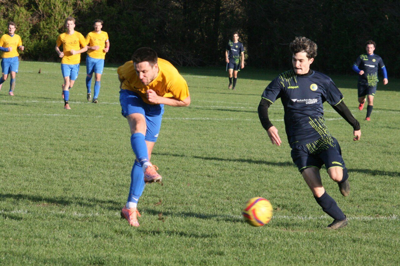 FOOT D3 QUITTEBEUF - ANGERVILLE