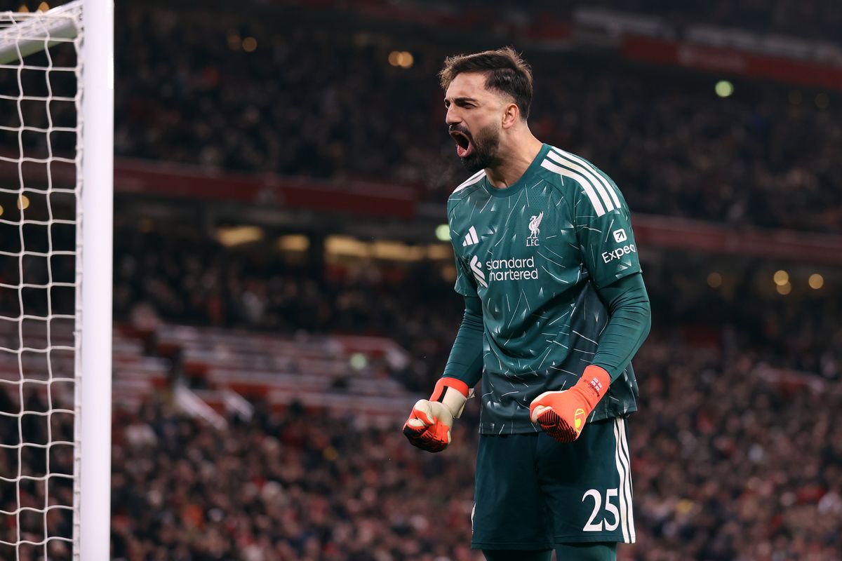 Liverpool dump out Chelsea on penalties as former favourites face up to new realities
