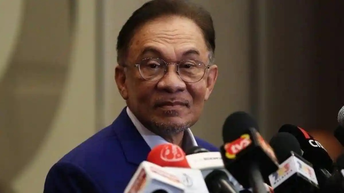 DPR Malaysia Ricuh Bahas Sengketa Perbatasan dengan Indonesia, Anwar Bantah Tuduhan Pengkhianatan
