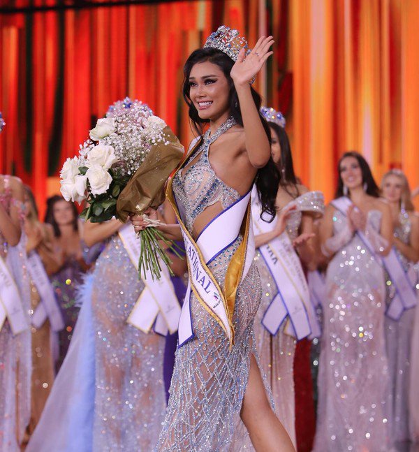 Harashta Haifa Zahra