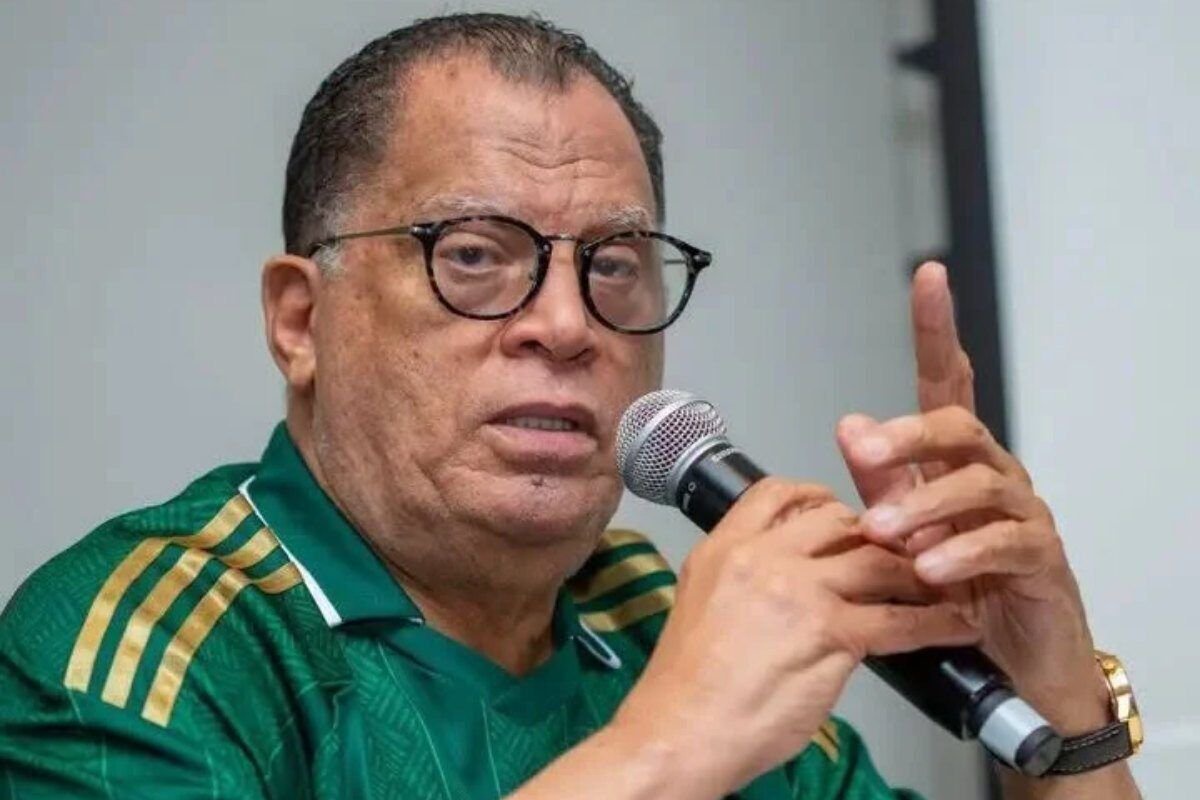 Safa Dr Danny Jordaan