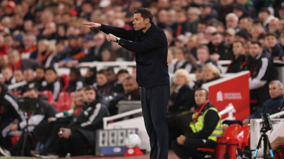Xabi Alonso on the touchline. (Photo by Carl Recine/Getty Images)