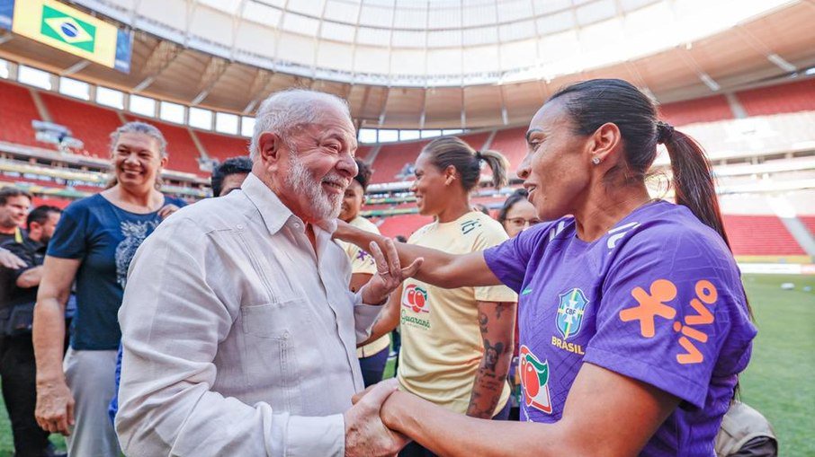 A craque Marta nunca escondeu sua admiração por Lula