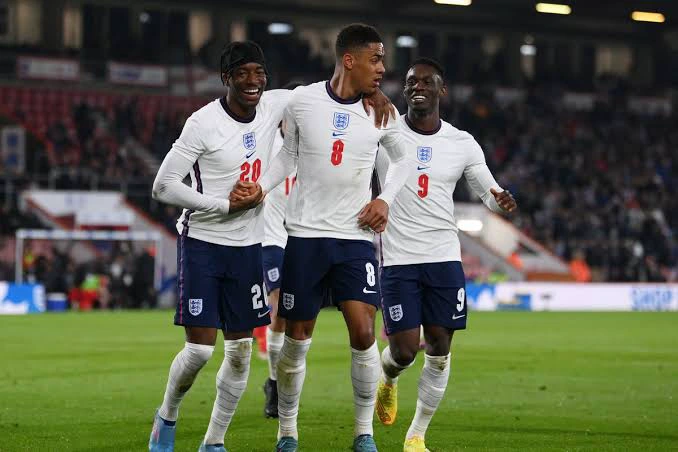 ENG 4-0 FRA : Arsenal Star inspires national team to superb win after grabbing a goal and an assist.