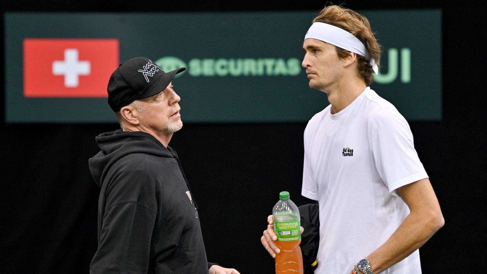 Alexander Zverev (re.) schießt gegen Boris Becker. (Archivfoto)