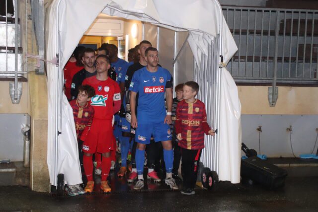 6e tour de Coupe de France : Mézidon – Rouen 0-7.